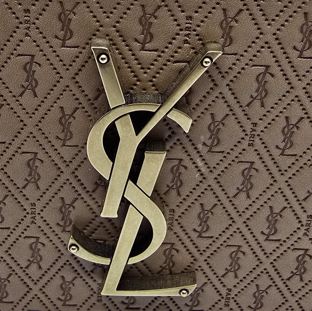 YSL Take-Away Box in Vegetable-Tanned Leather - Picture 2 of 15